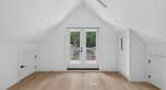 2 58 E 40th Avenue