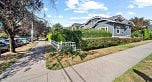 2 2505 W 8th Avenue