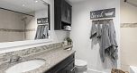 102 2528 E Broadway