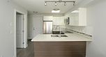 403 2408 E Broadway