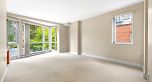 201 638 W 45th Avenue