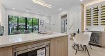 1 182 Ontario Place