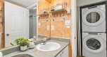 202 868 Kingsway