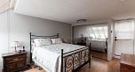 7 2485 Cornwall Avenue