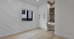 2 182 Ontario Place