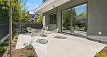 1 2511 Kitchener Street