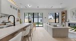 2 182 Ontario Place