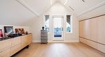 2 3674 Oxford Street