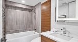 2105 1033 Marinaside Crescent