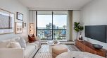 1401 1146 Harwood Street