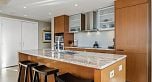 2902 1028 Barclay Street