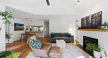 304 865 W 15th Avenue