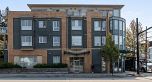 PH10 702 E King Edward Avenue