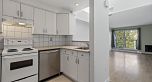 3 1355 W 4th Avenue
