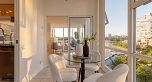 702 1099 Marinaside Crescent