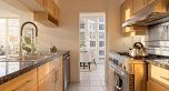 702 1099 Marinaside Crescent
