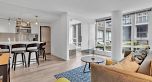 502 233 Robson Street