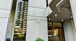 501 738 Broughton Street
