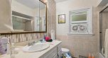 1441 W 49th Avenue
