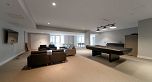403 233 Kingsway