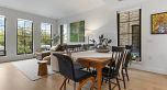 102 157 W King Edward