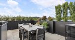 102 157 W King Edward