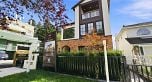 3 646 E 23rd Avenue
