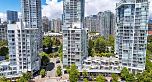501 1099 Marinaside Crescent