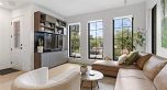 102 157 W King Edward