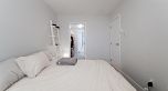 403 233 Kingsway
