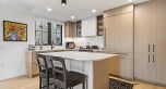 102 157 W King Edward