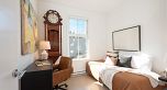 203 2528 Collingwood Street