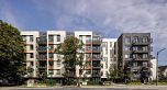 210 2235 E Broadway
