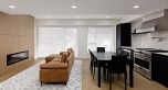 210 2235 E Broadway