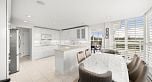 1700 5615 Hampton Place