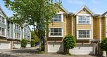 8431 Jellicoe Street