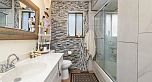 328 E 49th Avenue