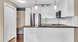 211 4338 Commercial Street