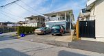 328 E 49th Avenue