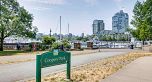 2802 1033 Marinaside Crescent