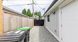 2975 E 42nd Avenue