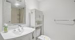 2957 Laurel Street