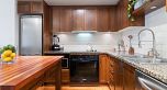 608 2228 W Broadway