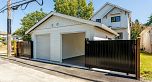 2598 E 16th Avenue