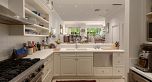 101 426 Beach Crescent