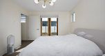5552 Oak Street