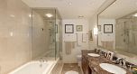 101 426 Beach Crescent