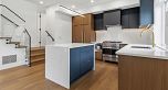 2 552 Kaslo Street