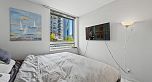 806 633 Kinghorne Mews