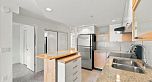 403 2137 W 10th Avenue